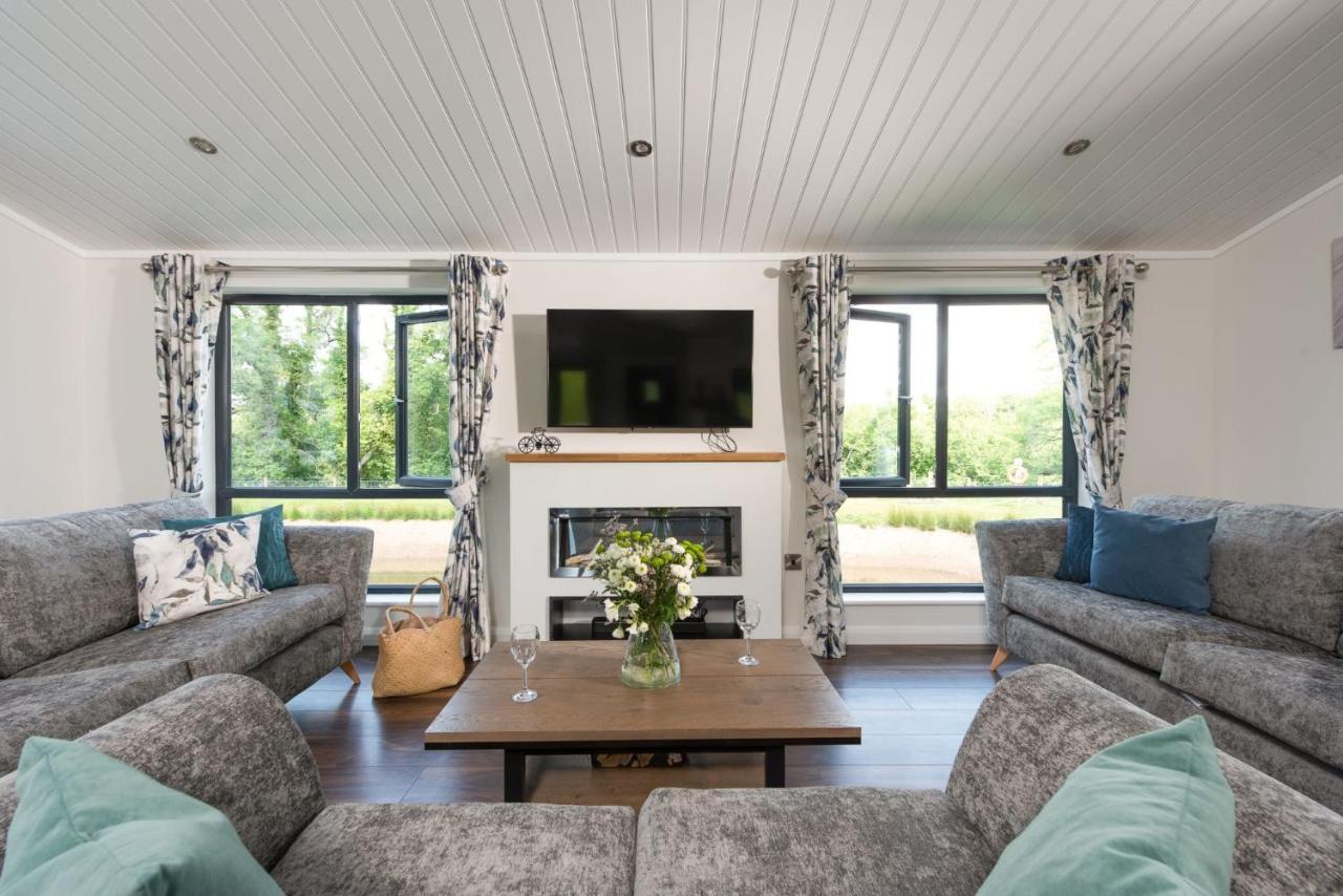 Lifton Lilac Lodge, 22 Roadford Lake Lodges מראה חיצוני תמונה