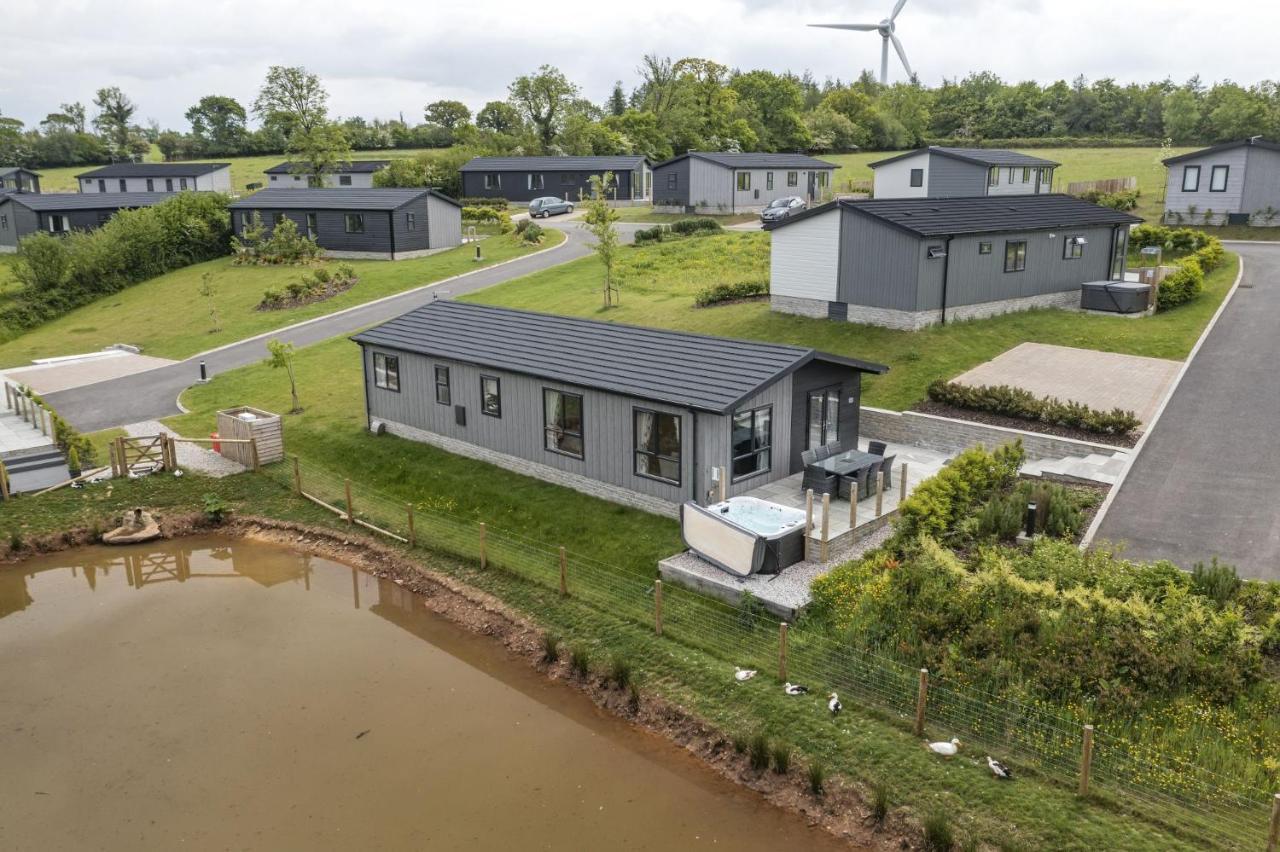 Lifton Lilac Lodge, 22 Roadford Lake Lodges מראה חיצוני תמונה