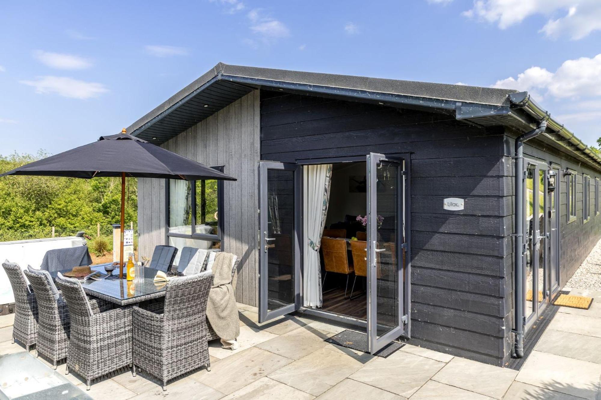 Lifton Lilac Lodge, 22 Roadford Lake Lodges מראה חיצוני תמונה